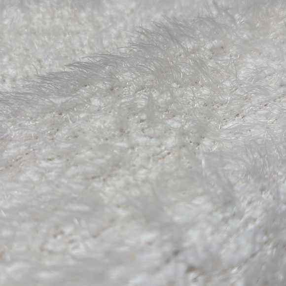 Zara Cozy, Soft Off White Sweater - Picture 2 of 3